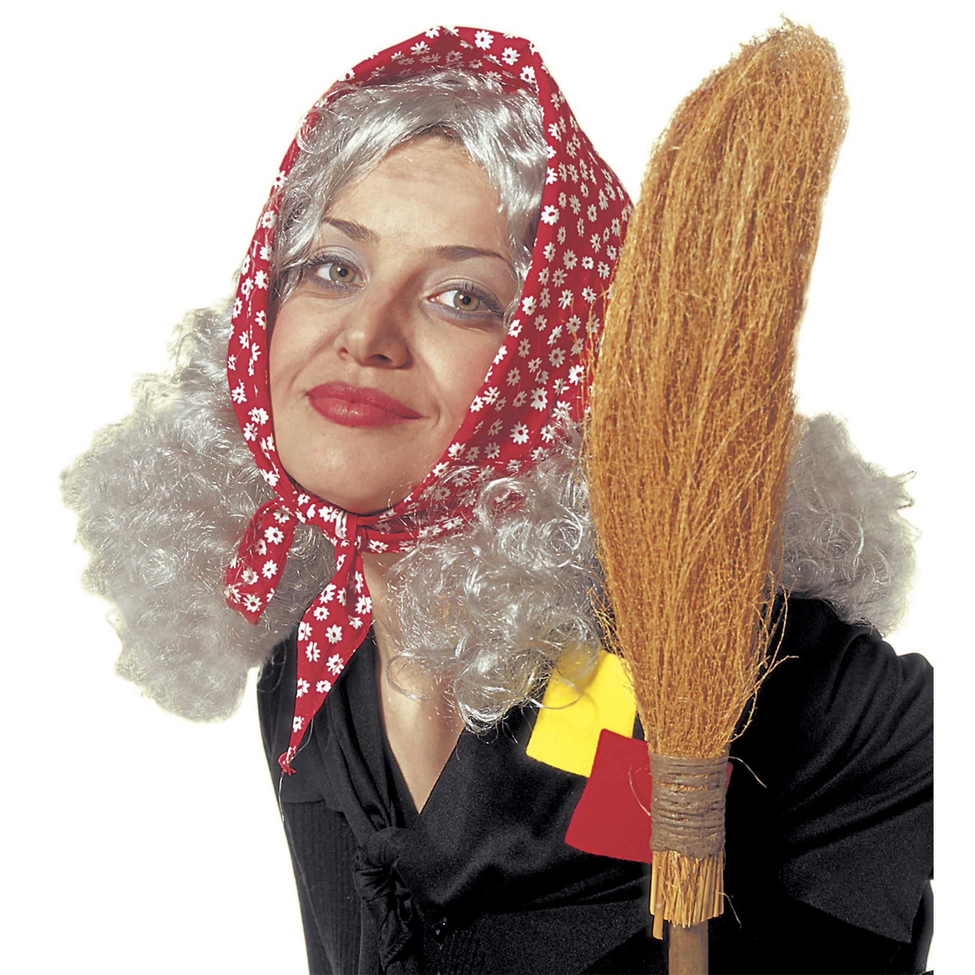 Transformeer in een charmante oma met deze grijze krulletjes pruik en rode hoofddoek