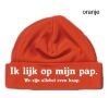 foto 5 babymutsjes ik lijk op mijn pap we zijn allebei even knap