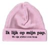 foto 7 babymutsjes ik lijk op mijn pap we zijn allebei even knap