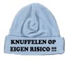 foto 5 babymutsjes knuffelen op eigen risico