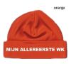 Mijn allereerste wk babymutsje oranje