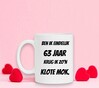 foto 2 Ben ik eindelijk 63 jaar krijg ik zo'n klote mok.