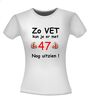 foto 14 zo vet kun je er met 47 jaar nog uitzien T-shirt