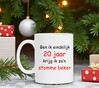 foto 4 Ben ik eindelijk 20 jaar krijg ik zo'n stomme beker.