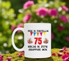 foto 2 Ben ik eindelijk 75 jaar krijg ik zo'n grappige mok