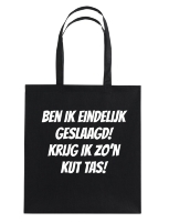 Ben ik eindelijk geslaagd! Krijg ik zo’n kut tas! Ben ik eindelijk geslaagd! Krijg ik zo’n kut tas!