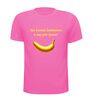 foto 11 T-shirt Een kromme komkommer is nog geen banaan gezegde