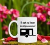 foto 3 ik zat nu liever in mijn caravan koffiemok vakantie camping