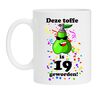 Beker verjaardag met humoristische afbeelding tekst leeftijd 19 jaar