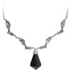 Vleermuis ketting met zwarte edelsteen