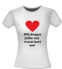 foto 2 Shirt met rood hart en tekst warm hart toe dragen voor al het zorpersoneel