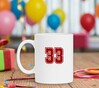 foto 3 Cijfer 33 op een witte mok