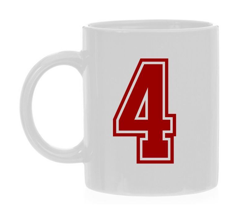 Koffiebeker met getal 4 als opdruk