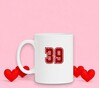 foto 2 Mok wit met cijfer 39 als opdruk