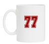 Cijfer 77 op een witte mok
