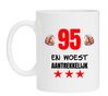 Mok met tekst erop 95 en woest aantrekkelijk verjaardag leeftijd 95 jaar