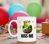 foto 3 Mok kiss me kikker Valentijn