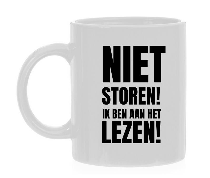 Mok niet storen! ik ben aan het lezen!