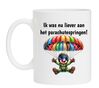 ik was nu liever aan het parachutespringen!