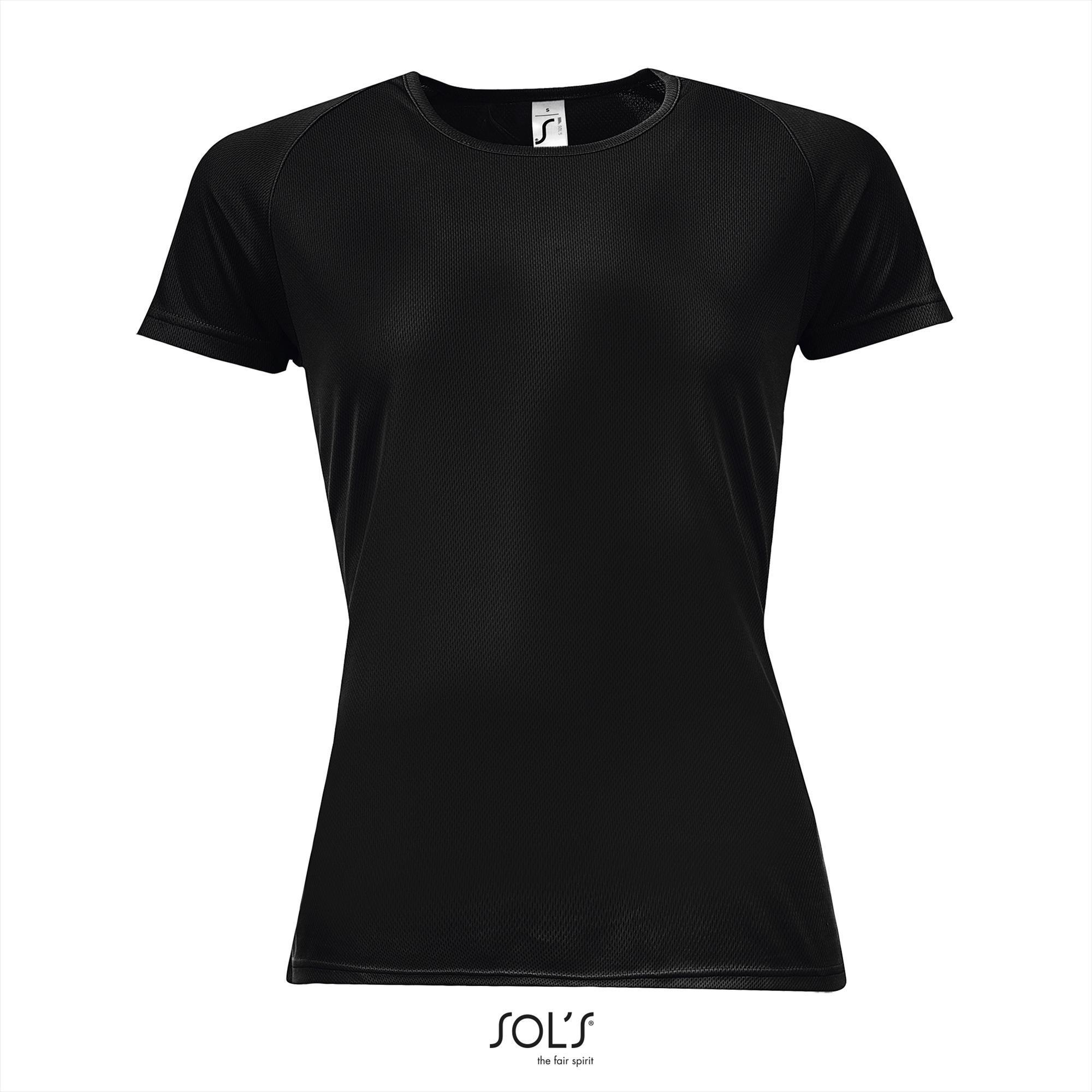 Zwart Dames sportshirt met ademend effect en langer rugpand Dri-FIT.