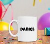 foto 2 mok met naam de Daniel jongensnaam bedrukken mokken met naam erop
