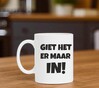 foto 3 Witte koffie mok giet het er maar in! 