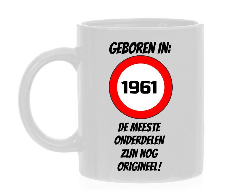 Leuke beker met tekst geboren in 1961 de meeste onderdelen zijn nog orgineel