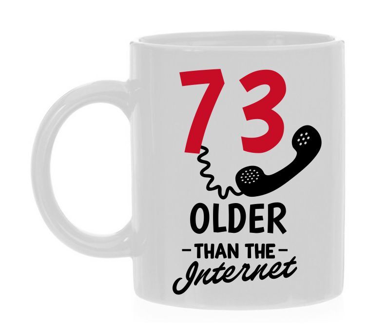 Mok verjaardag voor 73 jaar ouder dan het internet