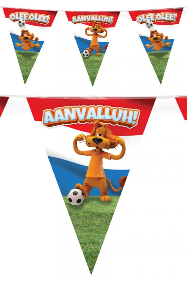 Vlaggenlijn Loekie de leeuw oranje holland aanvallen voetbal EK 2024
