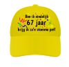 foto 7 Pet ben ik eindelijk 67 jaar krijg ik zo'n stomme pet!