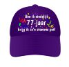 foto 2 Pet ben ik eindelijk 77 jaar krijg ik zo'n stomme pet!