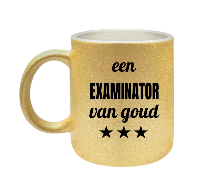 Een examinator van goud glitter gouden mok