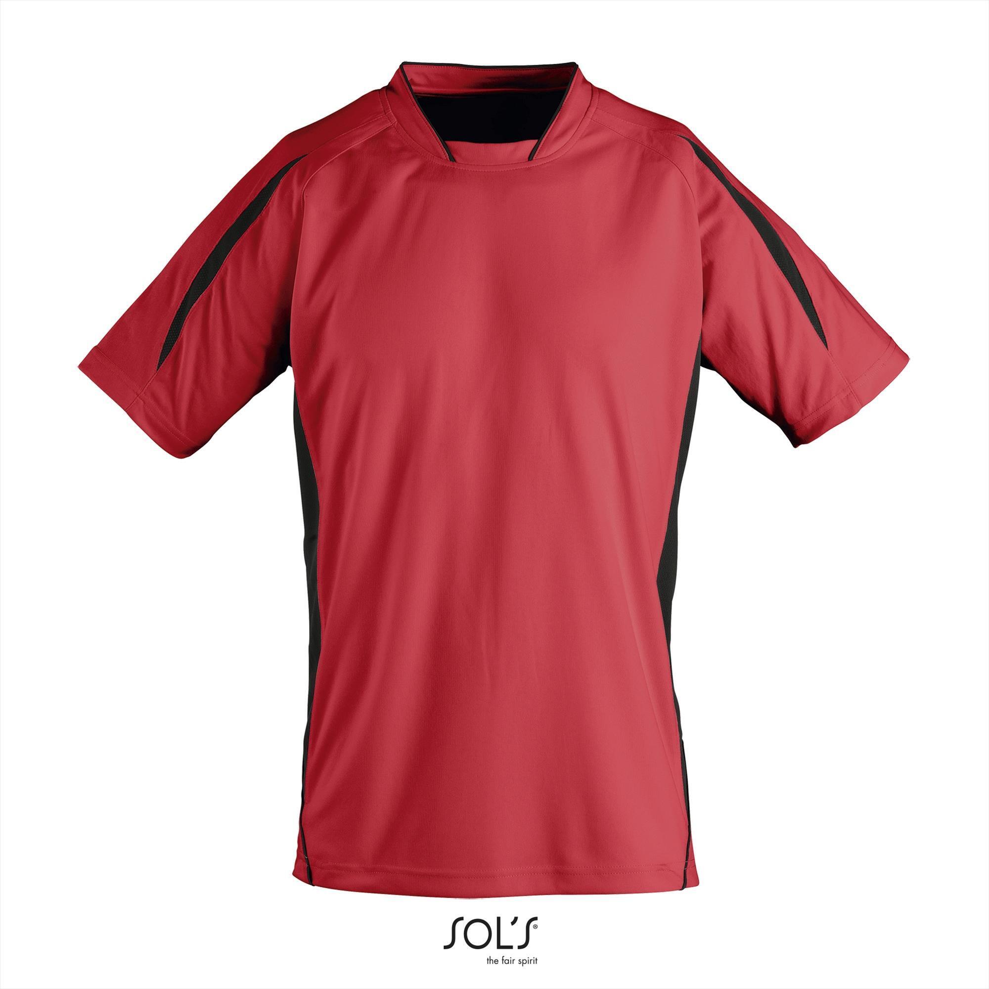 Kinder sportshirt rood met zwart sportief sport shirt personaliseren sport shirt