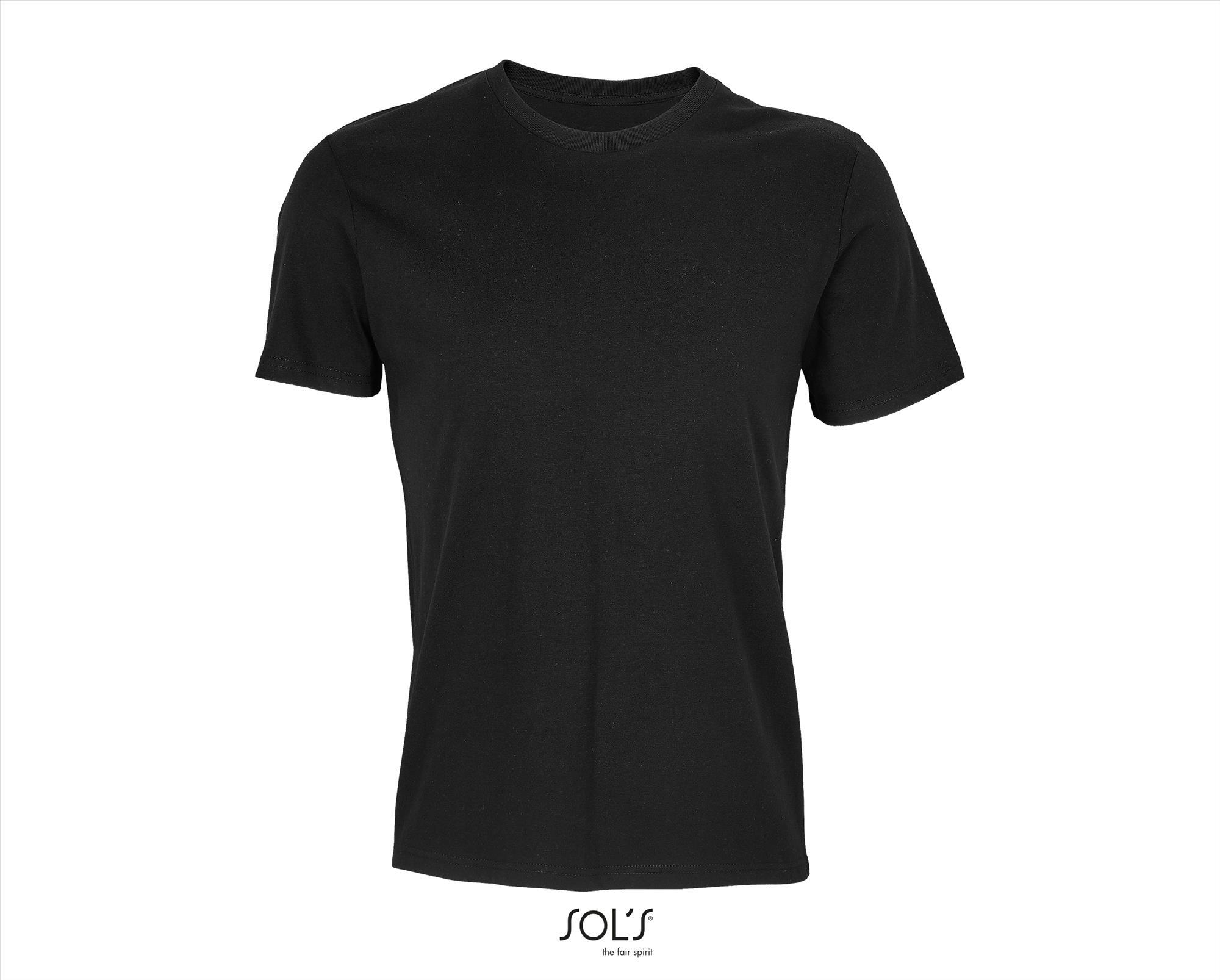 T-shirt heren zwart gemaakt van gerecycled katoen.