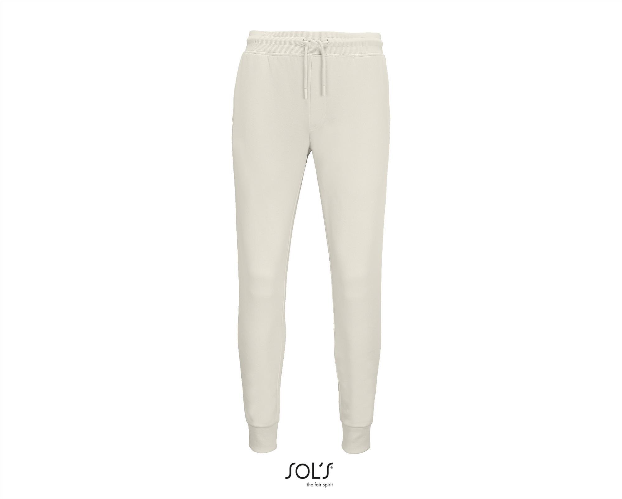 Een trendy unisex joggingbroek off white materialen