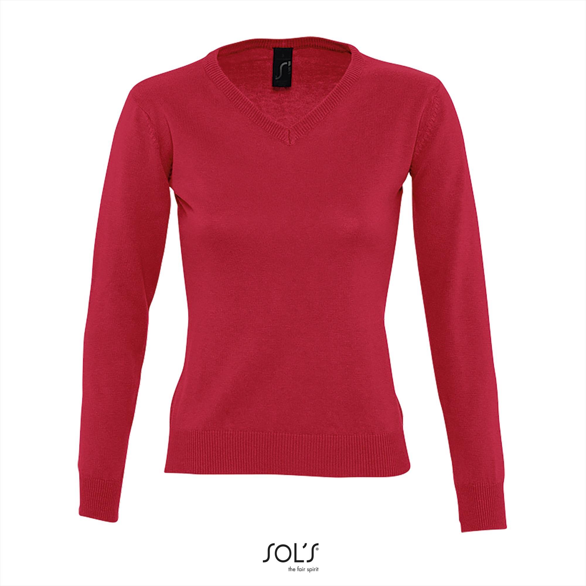 Klassieke dames trui met een V-neck rood