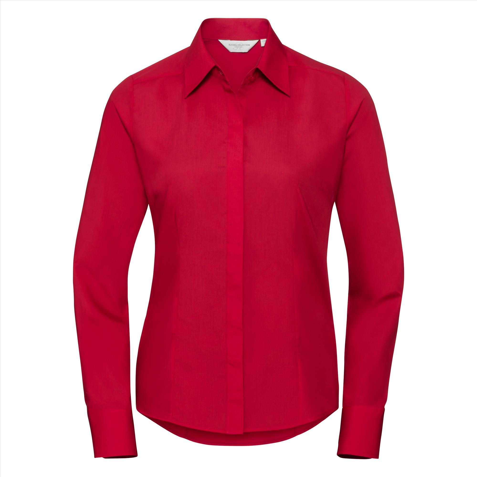 Dames blouse rood te bedrukken te personaliseren met bedrijfslogo