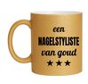 foto 1 Beker voor een nagelstyliste van goud grappig cadeautje
