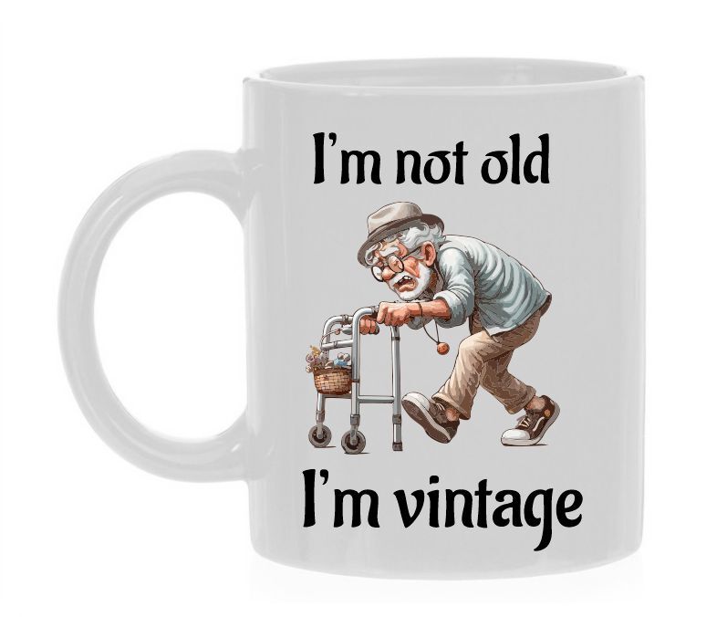 Mok i'm not old i'm vintage. Leuke mok voor verjaardag voor een man!