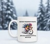 foto 3 Mok voor dames die van wielrenner houden! never underestimate an old woman with a bicycle