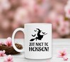 foto 3 Grappige mok zit niet te heksen