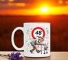 foto 2 Leuke mok verjaardag voor de Man die 48 Jaar jeugdige eigenwijsheid viert full colour bedrukt met opaatje en rollator