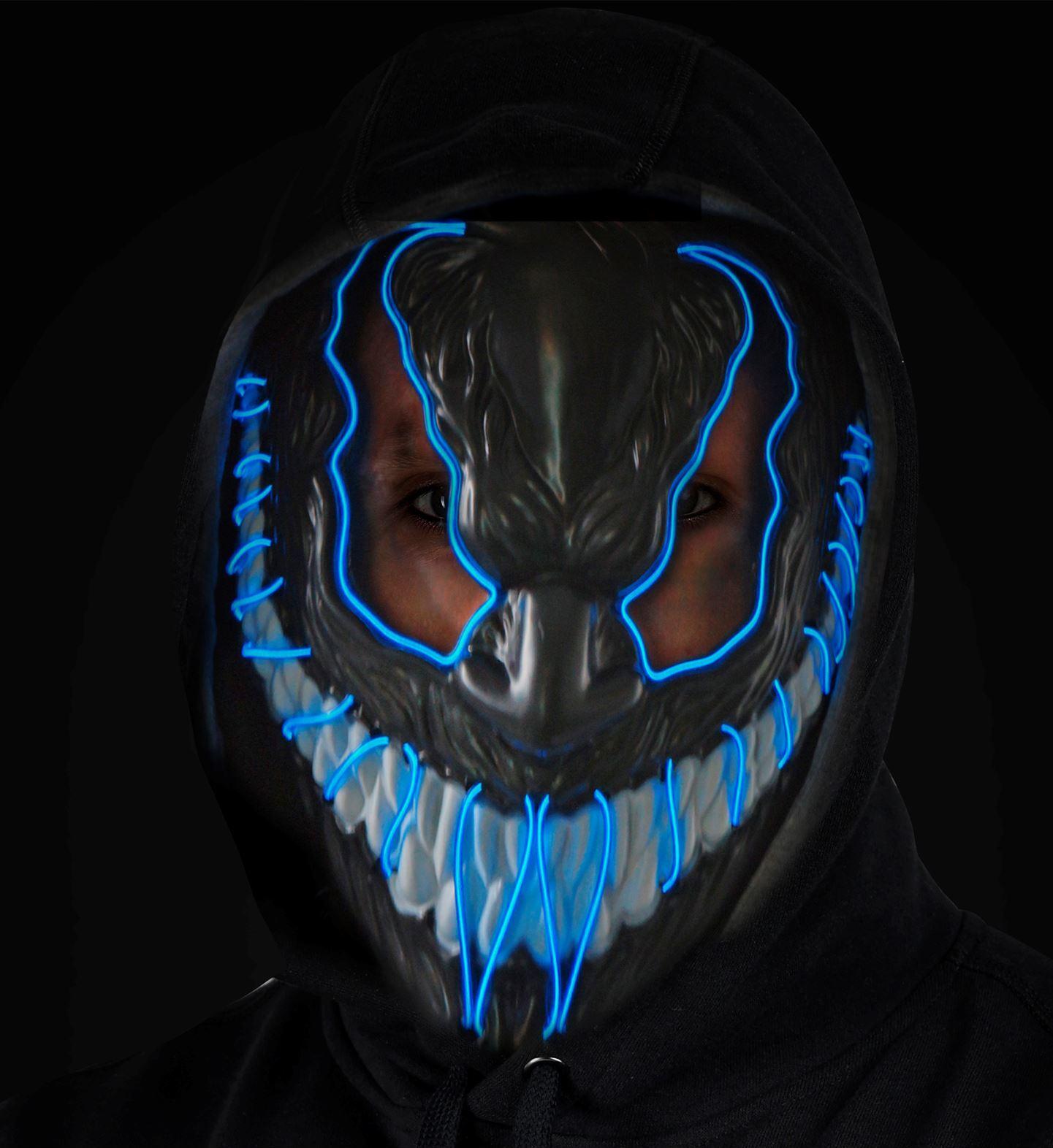Scary Monster Masker met blauwe verlichting de ultieme halloween accessoire