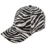 Shine op elk feest met deze opvallende pailletten cap in zebraprint