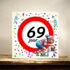 foto 2 Tegeltje voor een vrouw die 69 wordt! Een leuk kado!