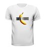 foto 13 shirts banaan aan shirt geplakt met duct tape