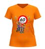 foto 3 60 Jaar verjaardag t-shirt dames v-hals oude dame met wijntje