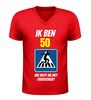 foto 4 Heren v-hals Shirt ik ben 50 wie helpt me oversteken? grappig 50 jaar cadeau met Zebrapad