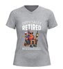 foto 5 V-hals dames shirt  officially retired not my problem anymore grappig pensioen t-Shirt met dame en wijn