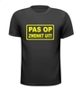 foto 1 pas op zwenkt uit T-shirt